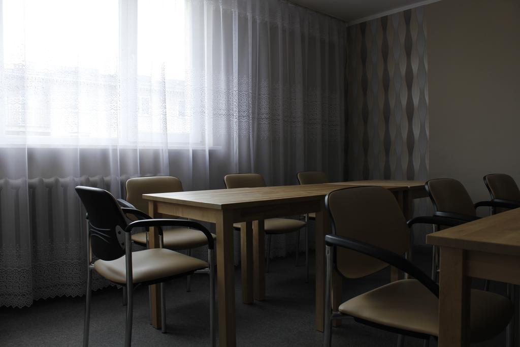 Dom Studencki Atol Hostel Krakow Bagian luar foto